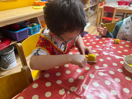 Zkoušíme si různá povolání